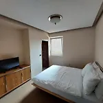 Brass- Free Parking Hotel 4*