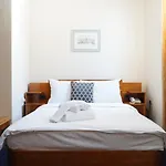 Brass- Free Parking Hotell Sarajevo