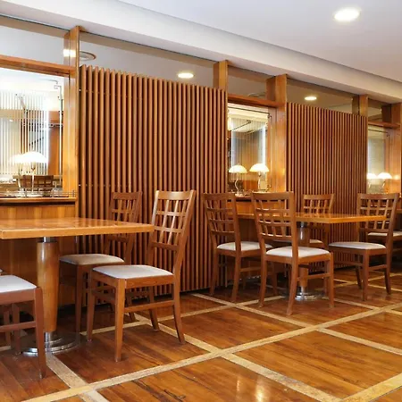 Brass- Free Parking Hotell Sarajevo