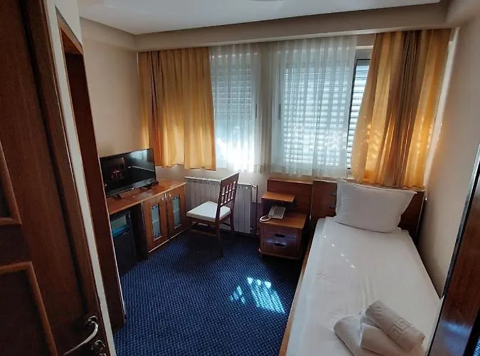 Szálloda Brass- Free Parking Szarajevó