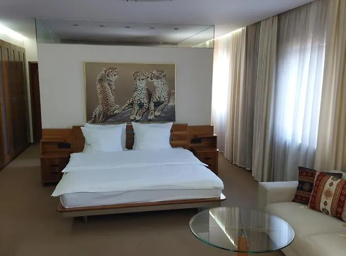 Szálloda Brass- Free Parking