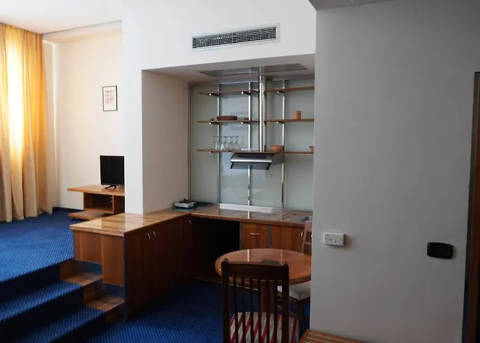 Szálloda Brass- Free Parking